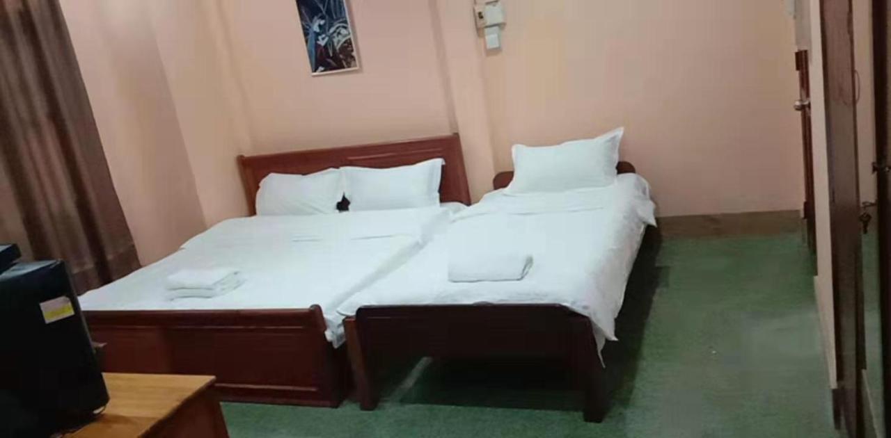 Green Land Hotel Ban Nongdouang Ngoại thất bức ảnh