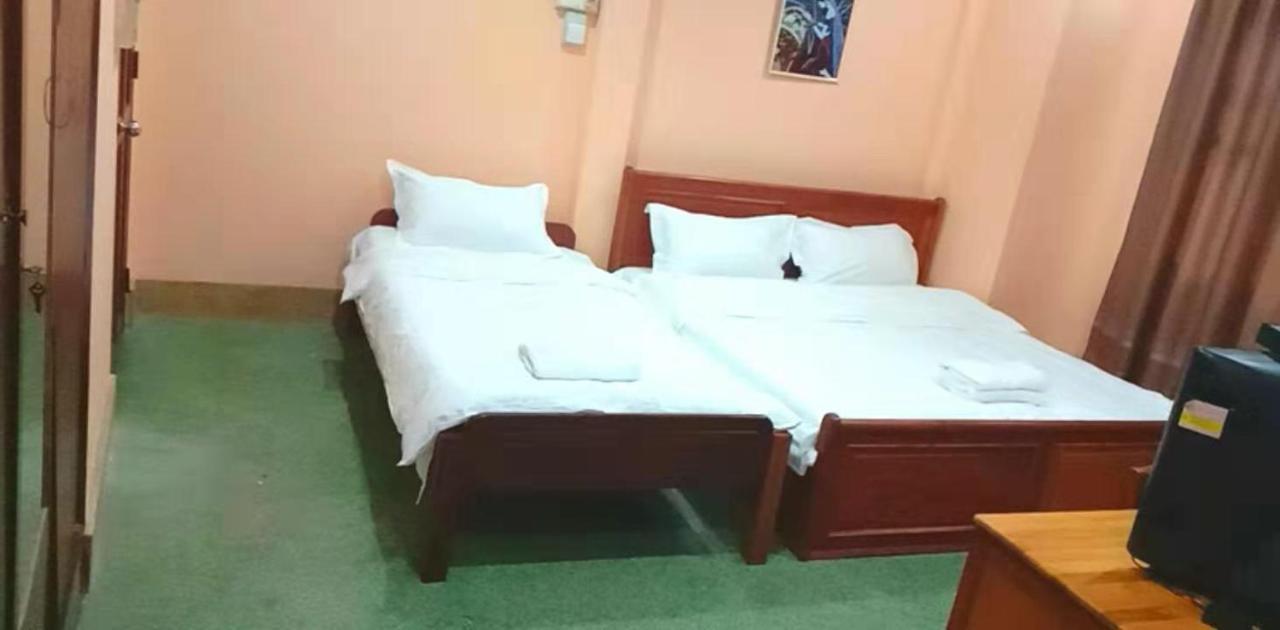 Green Land Hotel Ban Nongdouang Ngoại thất bức ảnh