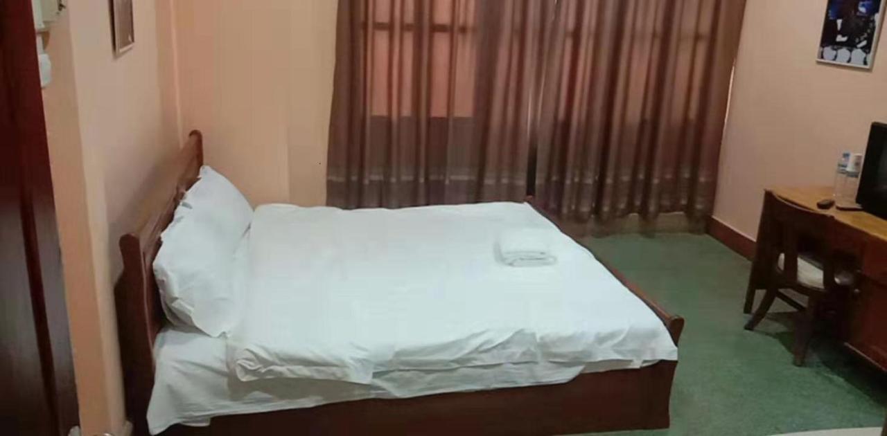 Green Land Hotel Ban Nongdouang Ngoại thất bức ảnh